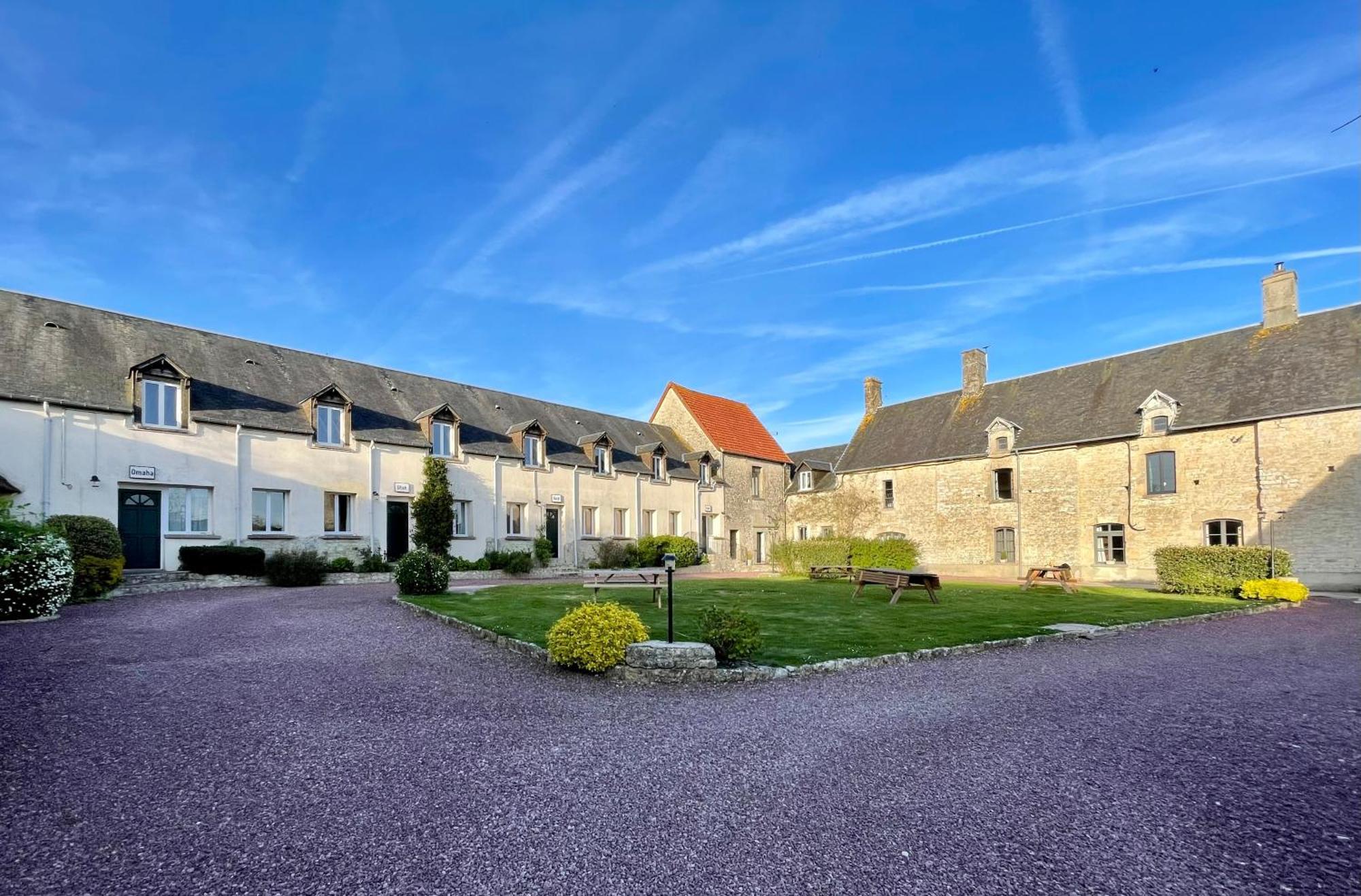 Gite Omaha 3 Etoiles - La Ferme Delaunay Saint-Come-du-Mont Экстерьер фото