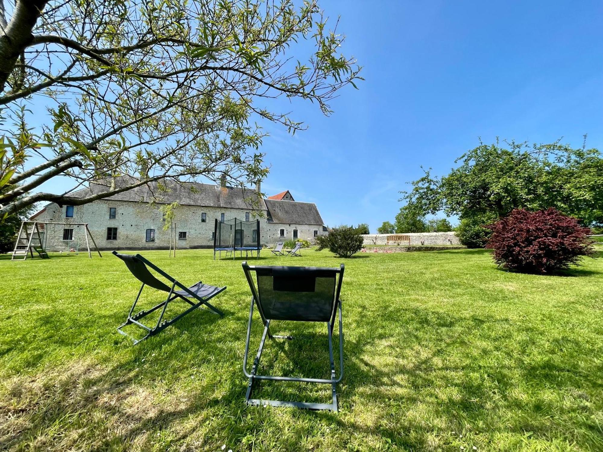Gite Omaha 3 Etoiles - La Ferme Delaunay Saint-Come-du-Mont Экстерьер фото